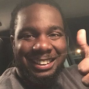 Meet your Posher, Deandre